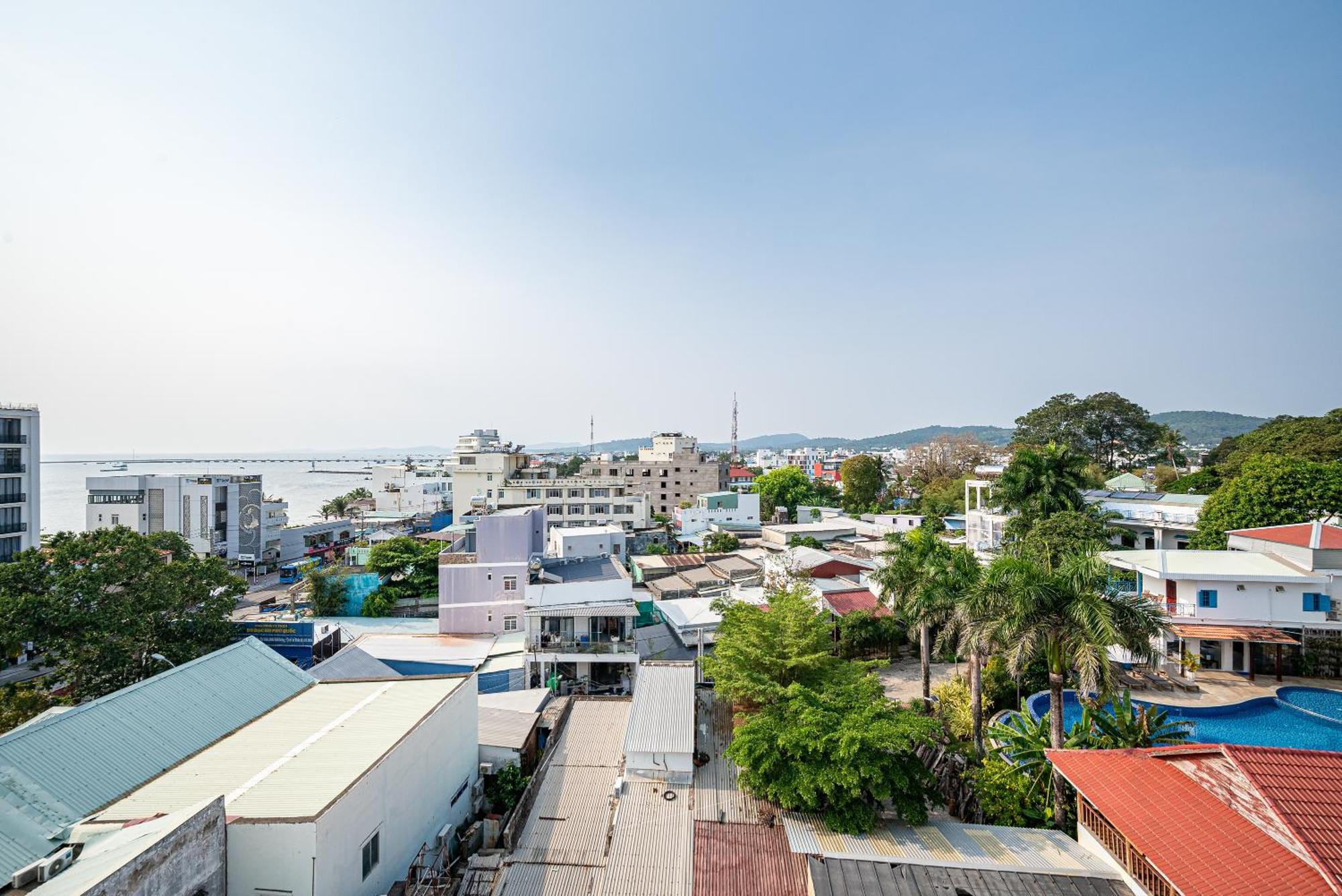 Tahiti Central Seaview - 50M To Night Market Phu Quoc Bilik gambar